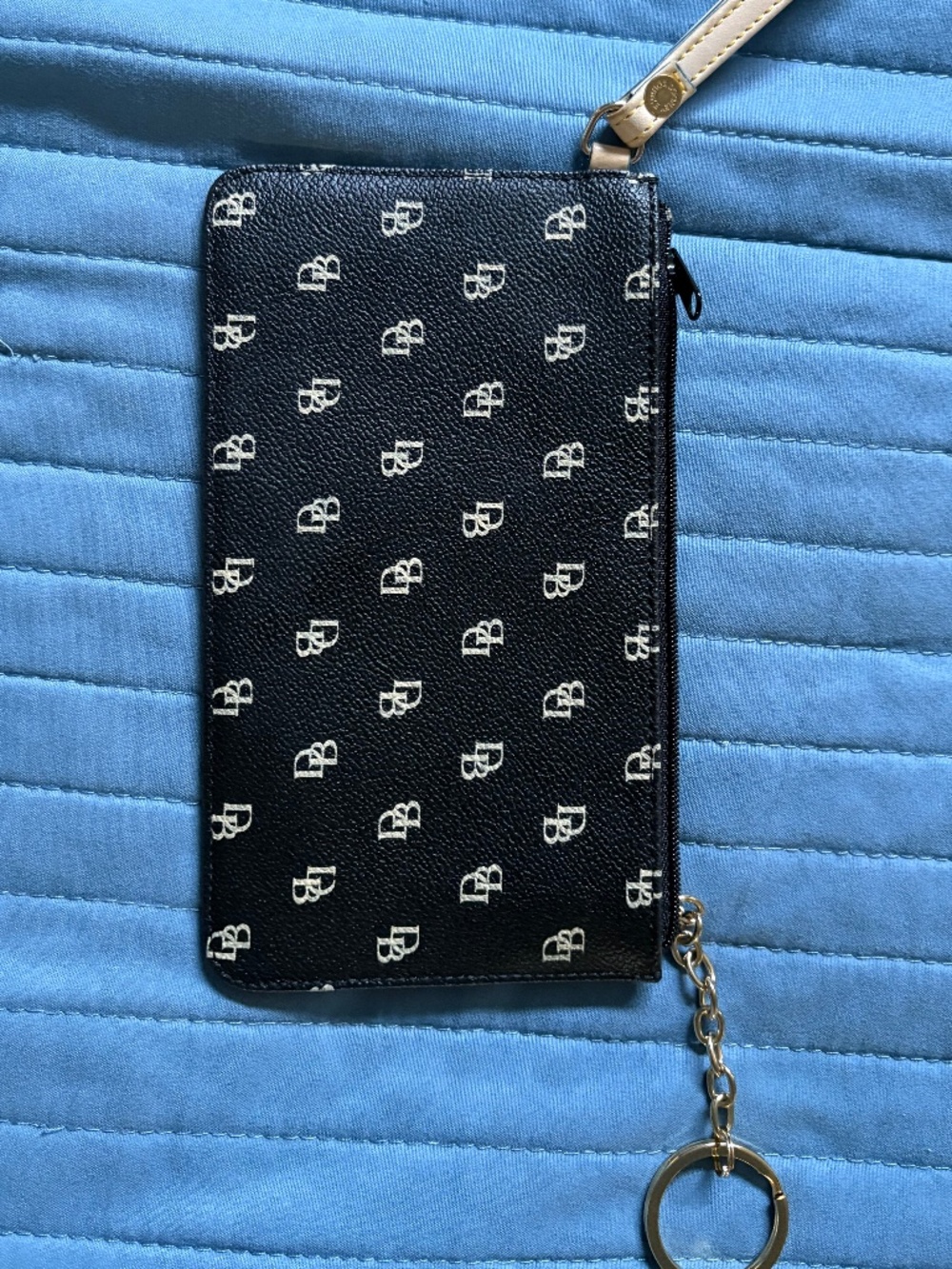 Dooney and Bourke wristlet
